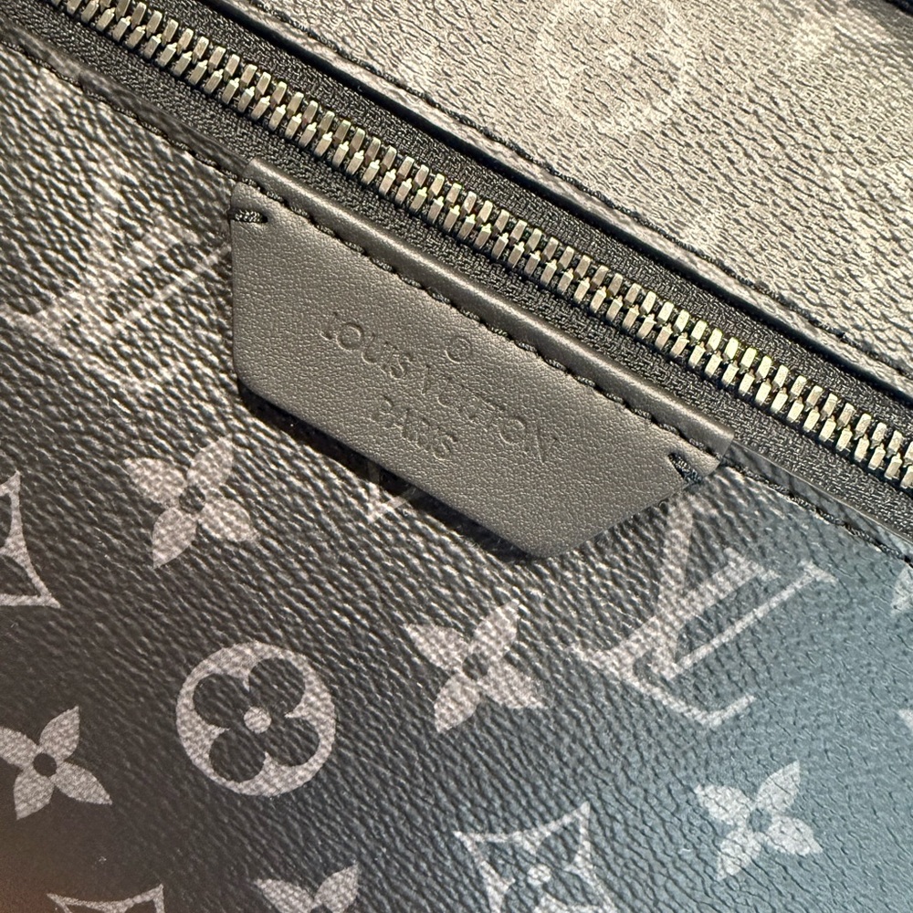 Louis Vuitton Dark Gray Monogram Backpack discovery MM - Picture 5 of 8